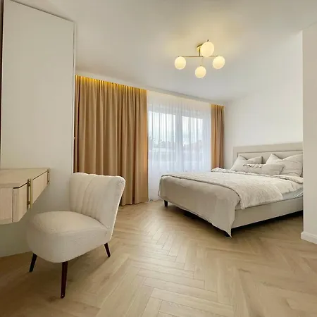 Bali 22 民宿 尤斯托尼莫斯基